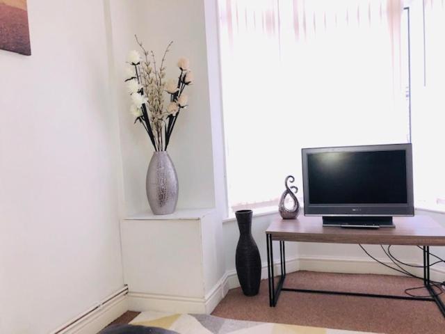 Budget Rooms @ Underwood Lane קרו מראה חיצוני תמונה