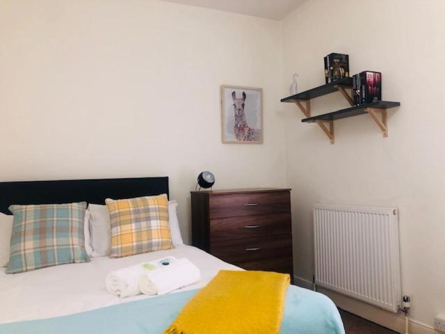 Budget Rooms @ Underwood Lane קרו מראה חיצוני תמונה